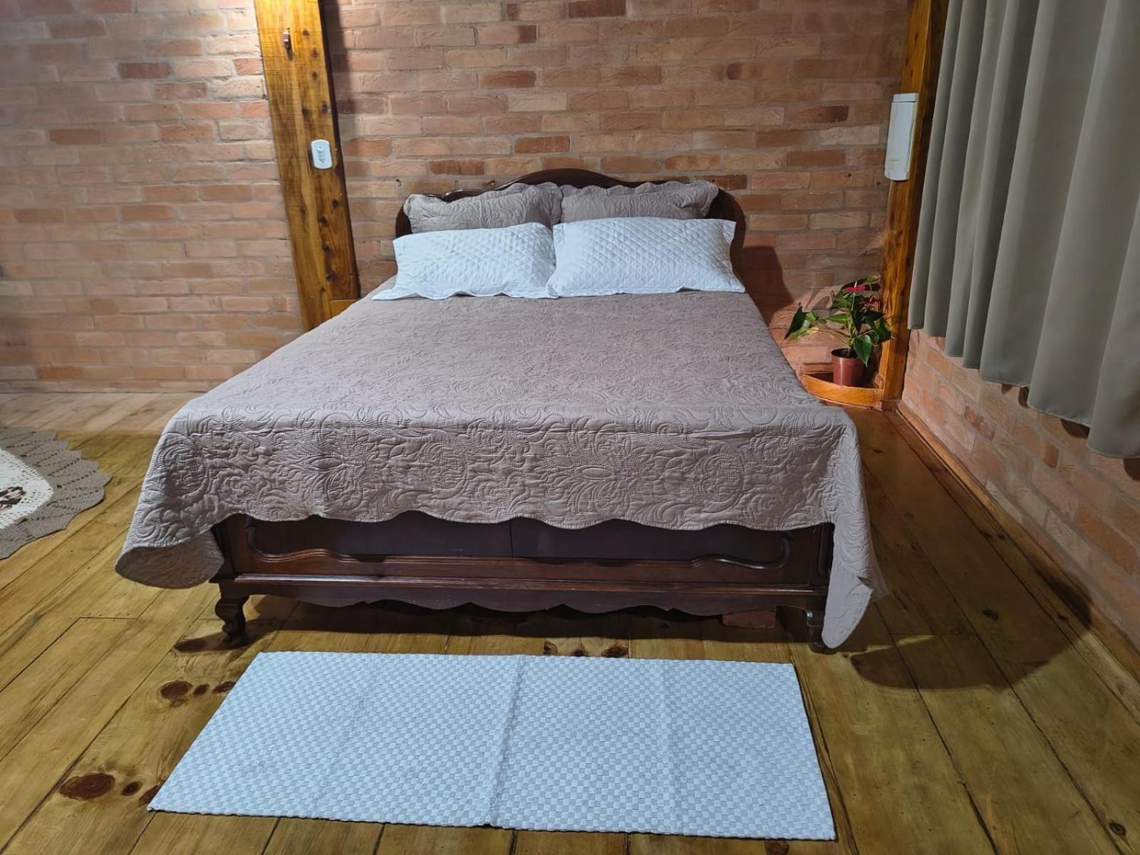 Suite Rustica Aconchego - Com Banheira De Hidromassagem Кампус-ду-Жордан Екстер'єр фото